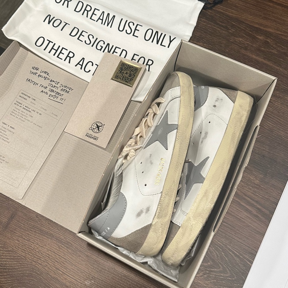 Golden Goose Superstars. Only worn once! Sz 39. Includes all original packaging.
